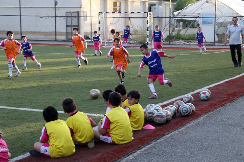 لغو فعالت چند مدرسه فوتبال در بوشهر به علت مشکلات اخلاقی