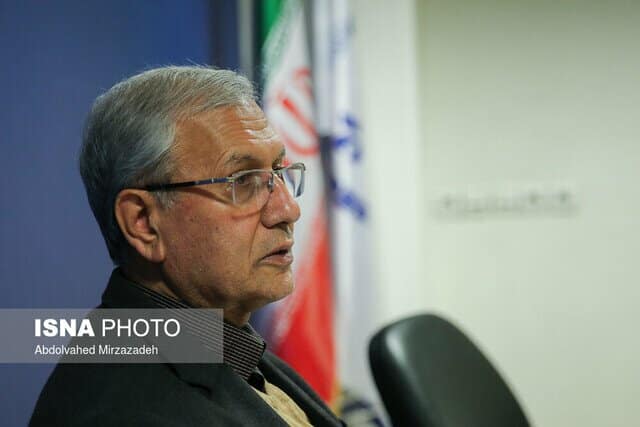 ربیعی: این عادت که نارسایی‌ها به زیر فرش رانده شود، در این دولت وجود ندارد