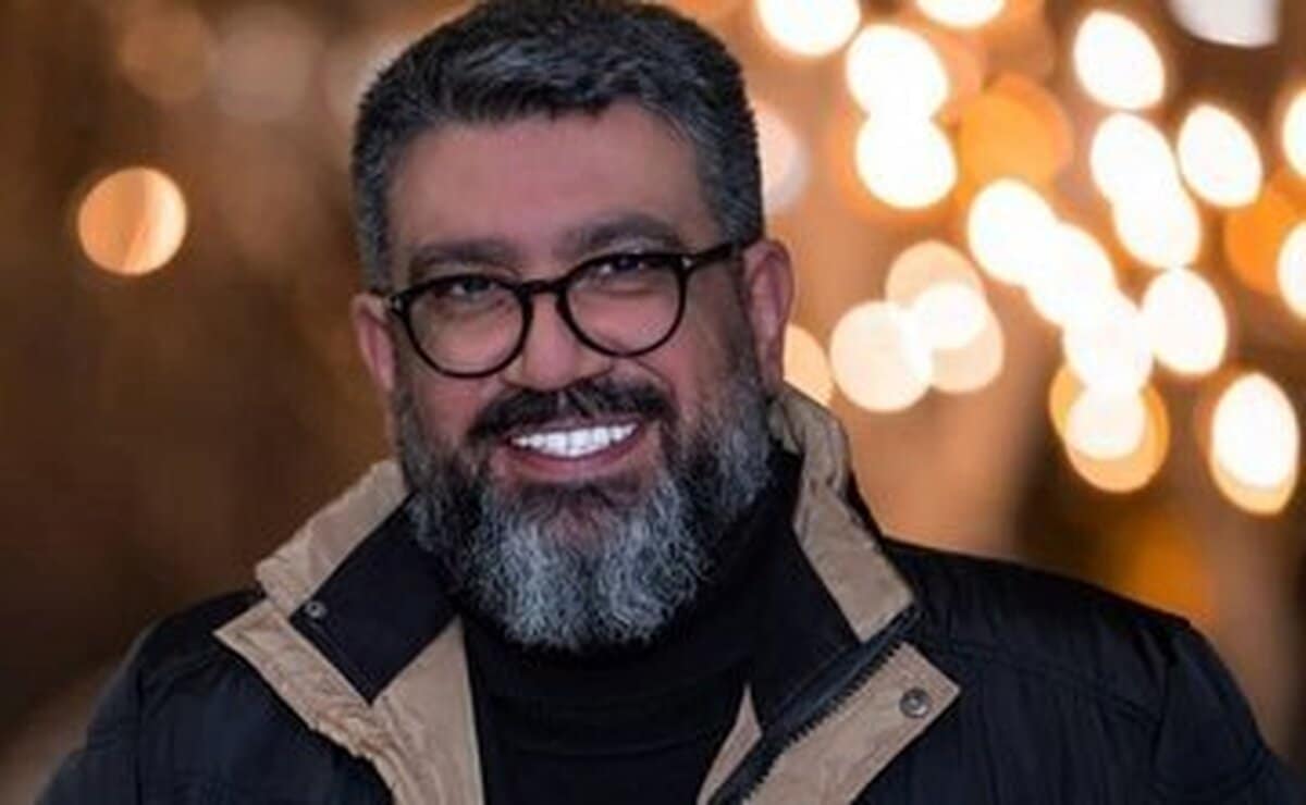 عکس/سلفی جالب رضا رشیدپور با کریم باقری داخل رستوران