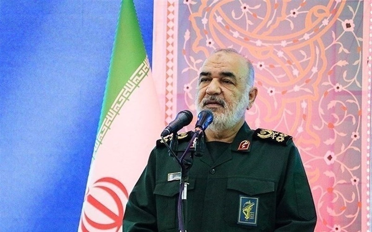 پاسخ غیرقابل تصوری به دشمن می‌دهیم