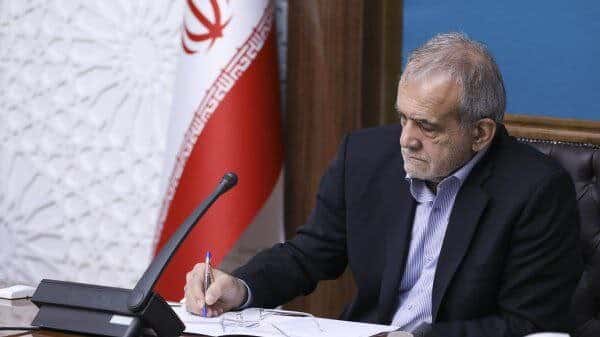 صدور حکم انتصاب استاندار آذربایجان غربی از سوی پزشکیان