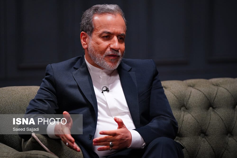 عراقچی: اگر ارتش سوریه مقاومت می‌کرد، حتی حلب هم سقوط نمی‌کرد