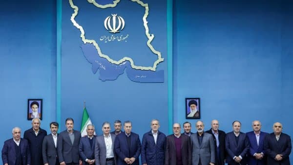 پزشکیان: لایحه FATF در مجمع تشخیص مصلحت نظام مجدد بررسی می‌شود