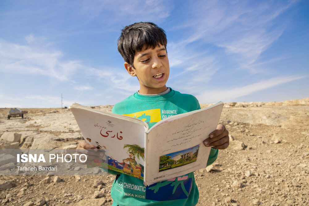 تعداد زیاد بازماندگان و تارکان تحصیل در مناطق آزاد/ نیاز برخی مناطق به پیگیریهای آموزشی و پرورشی