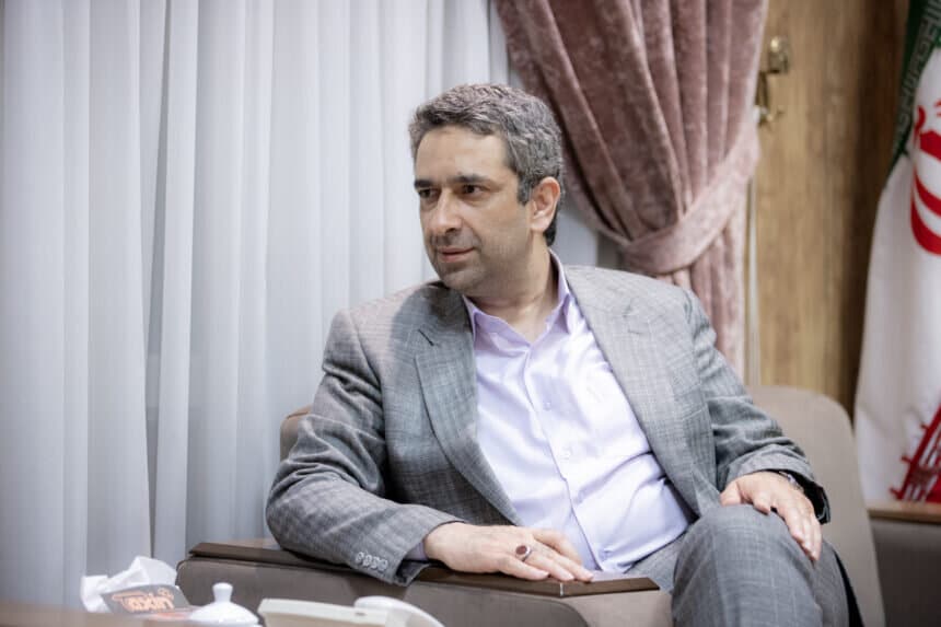 ایده رئیس جمهور درباره افزایش اختیارات استانداران کاملا در چارچوب قانون است