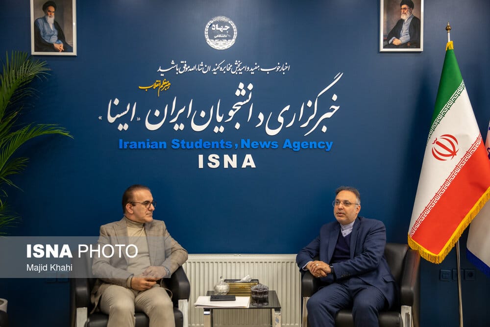بازدید رئیس‌کل سازمان نظام پزشکی از ایسنا / بسیاری از خدمات پزشکی ایران در دنیا بی‌نظیر است