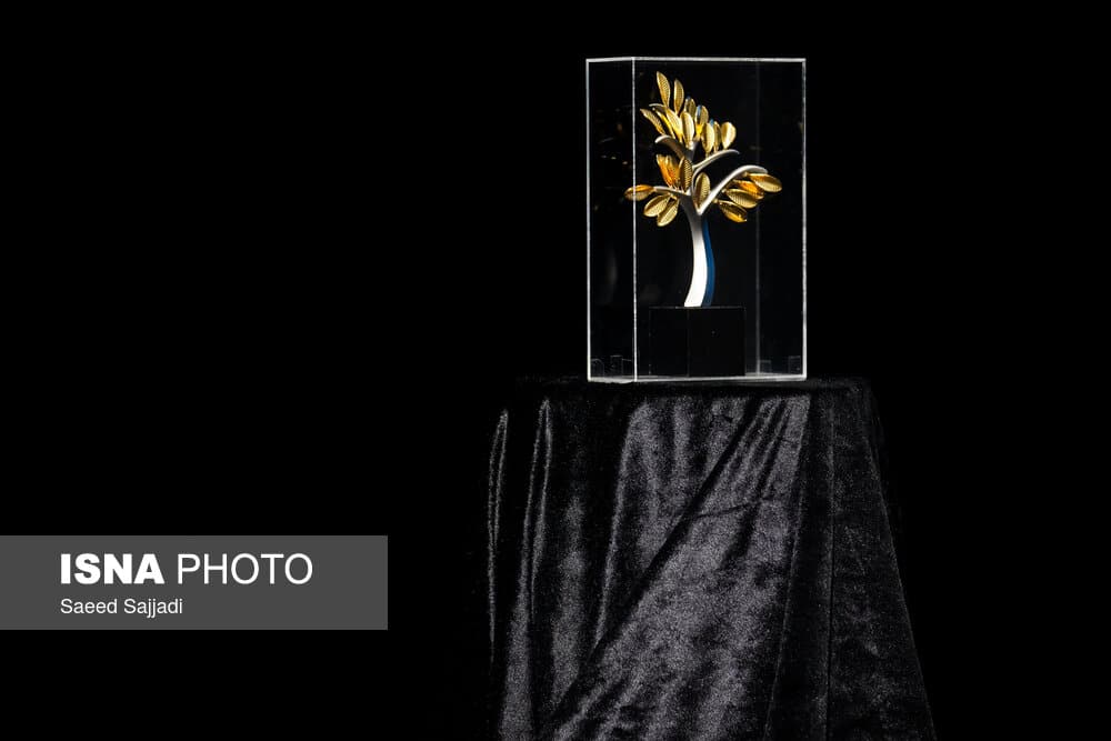 بخش اصلی هفدهمین جشنواره هنرهای تجسمی فجر فردا افتتاح می‌شود