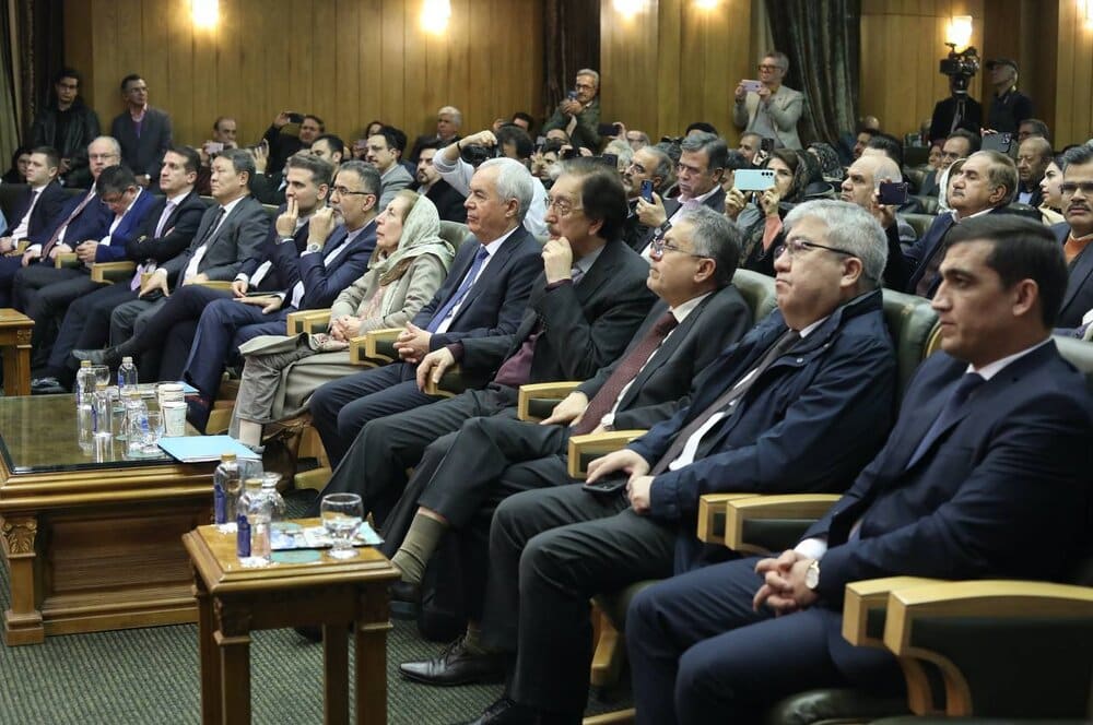 «شب تاجیکستان» برگزار شد - ایسنا