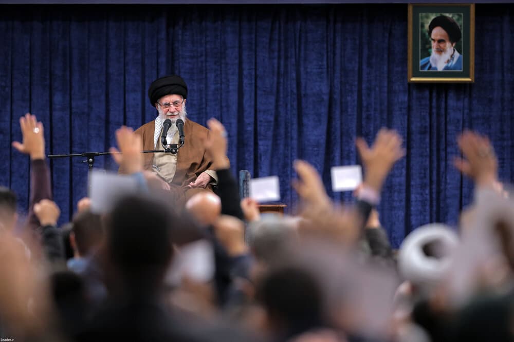آغاز دیدار رمضانی کارگزاران نظام با رهبر انقلاب