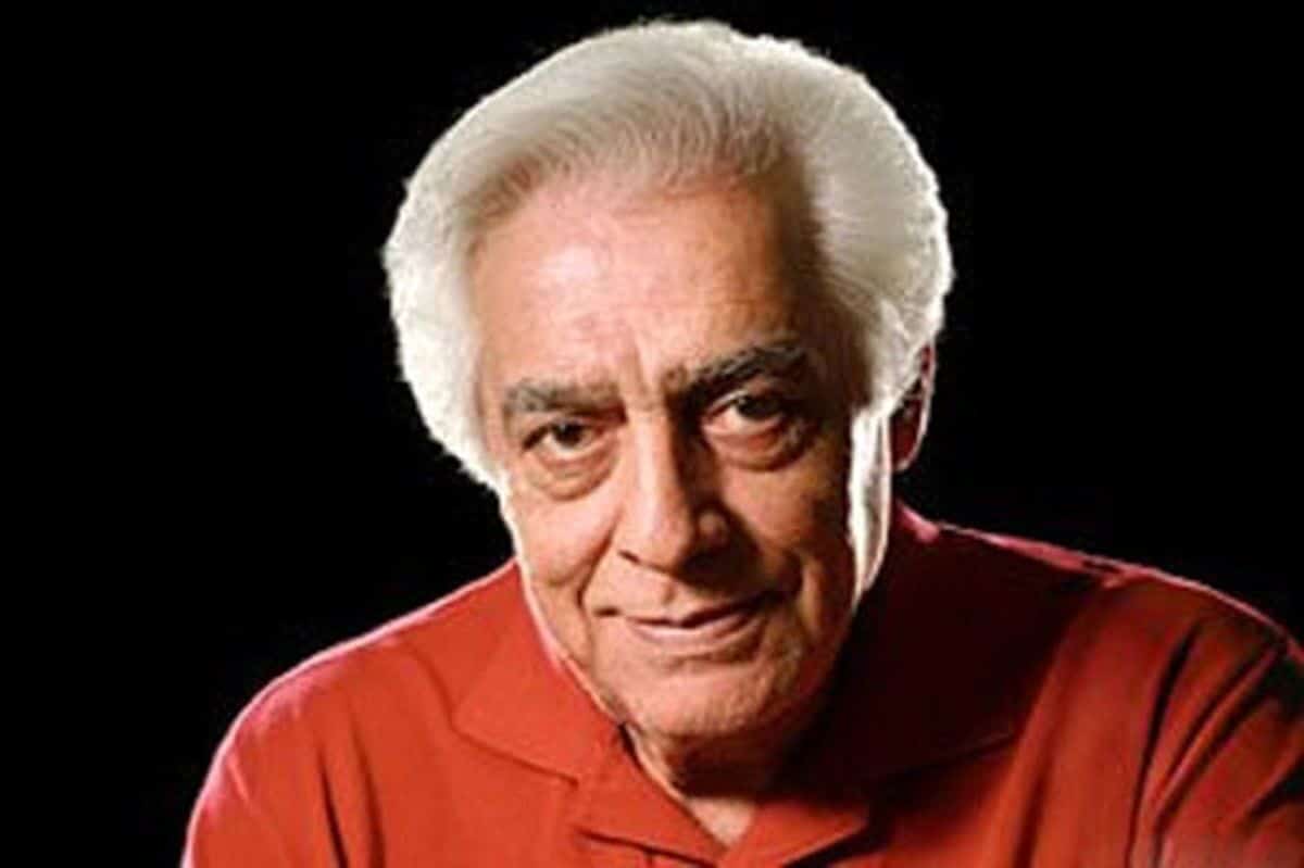 عکس/ «بیک ایمانوردی و فردین» روی جلد مجله «ستاره سینما»؛ نوروز ۱۳۵۲