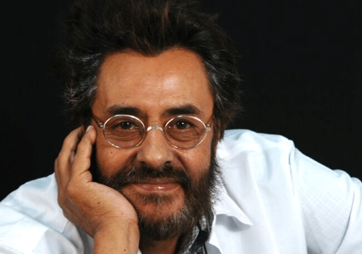 فیلم/ماجرای سیلی‌زدن خسرو شکیبایی به پسرش قبل از فوتش