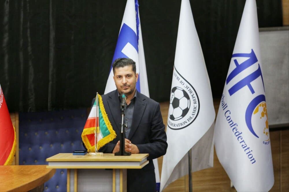 مرادی: عملکرد VAR در سال اول مثبت بود و خدمت بزرگی به فوتبال شد