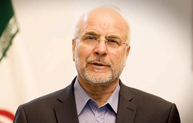 راهکار نظام، خنثی‌سازی تحریم‌ها و مذاکره با نگاه مبارزه است