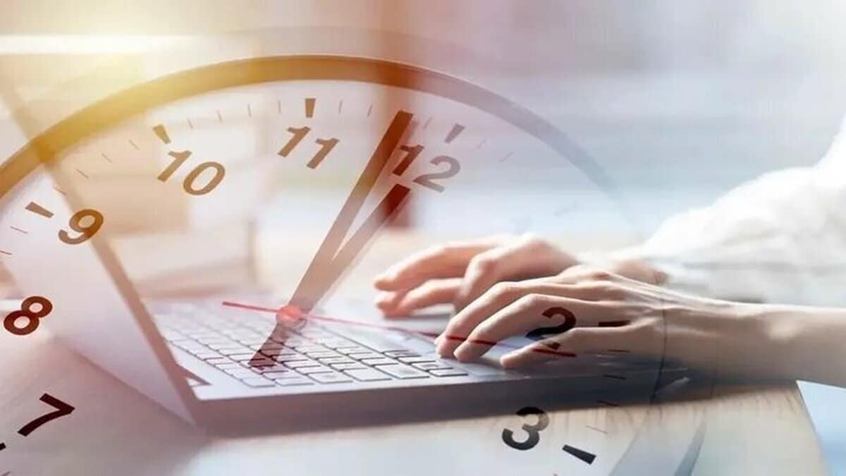 ساعت کاری این ادارات تغییر کرد / اعلام ساعت جدید کاری از شنبه ۴ مرداد ۱۴۰۴