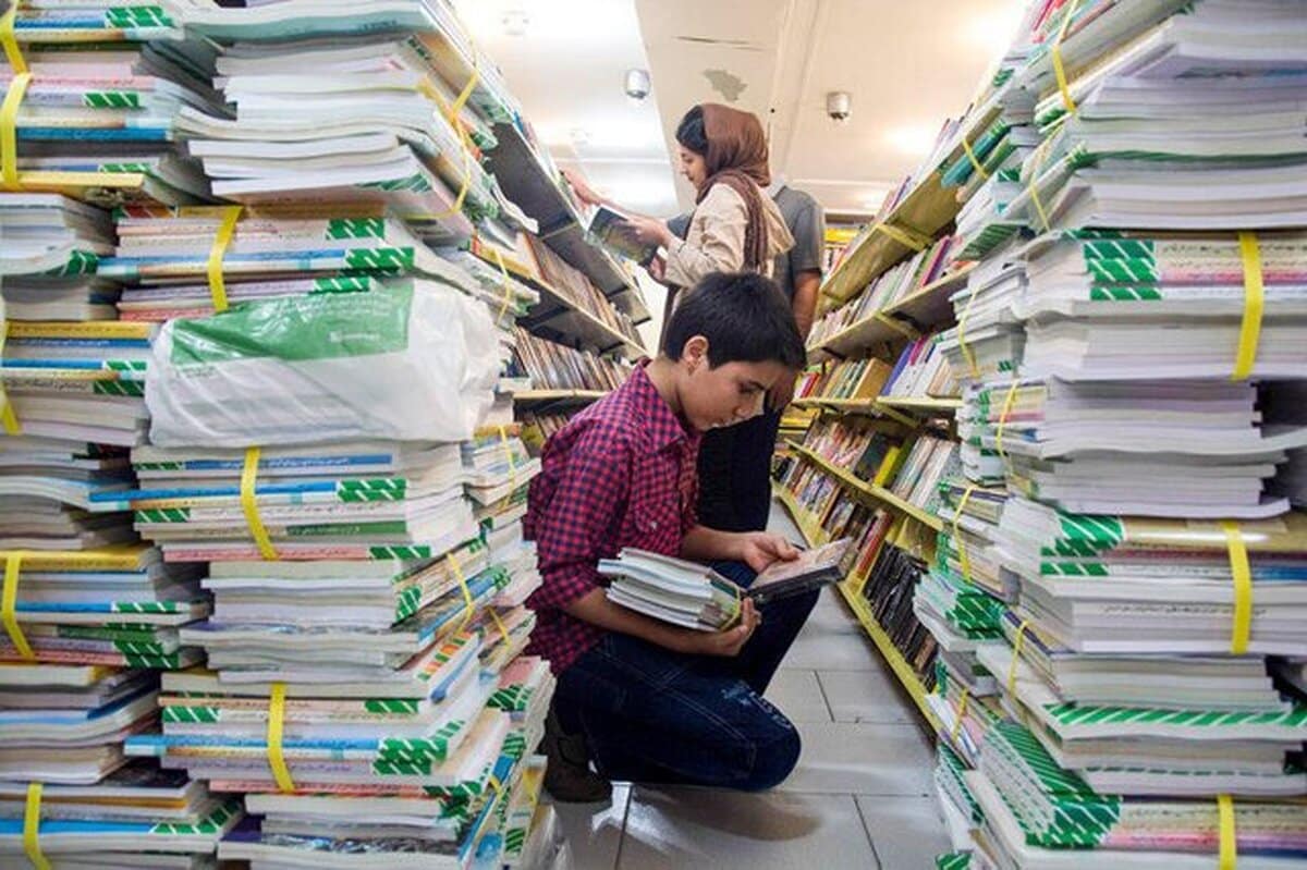 گلایه برخی والدین از کمبود کتابهای درسی