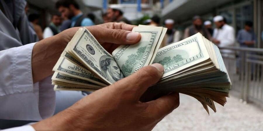 قیمت جدید دلار، یورو و سایر ارزها ۹ مهر ۱۴۰۴/ سقف قیمتی دلار شکست