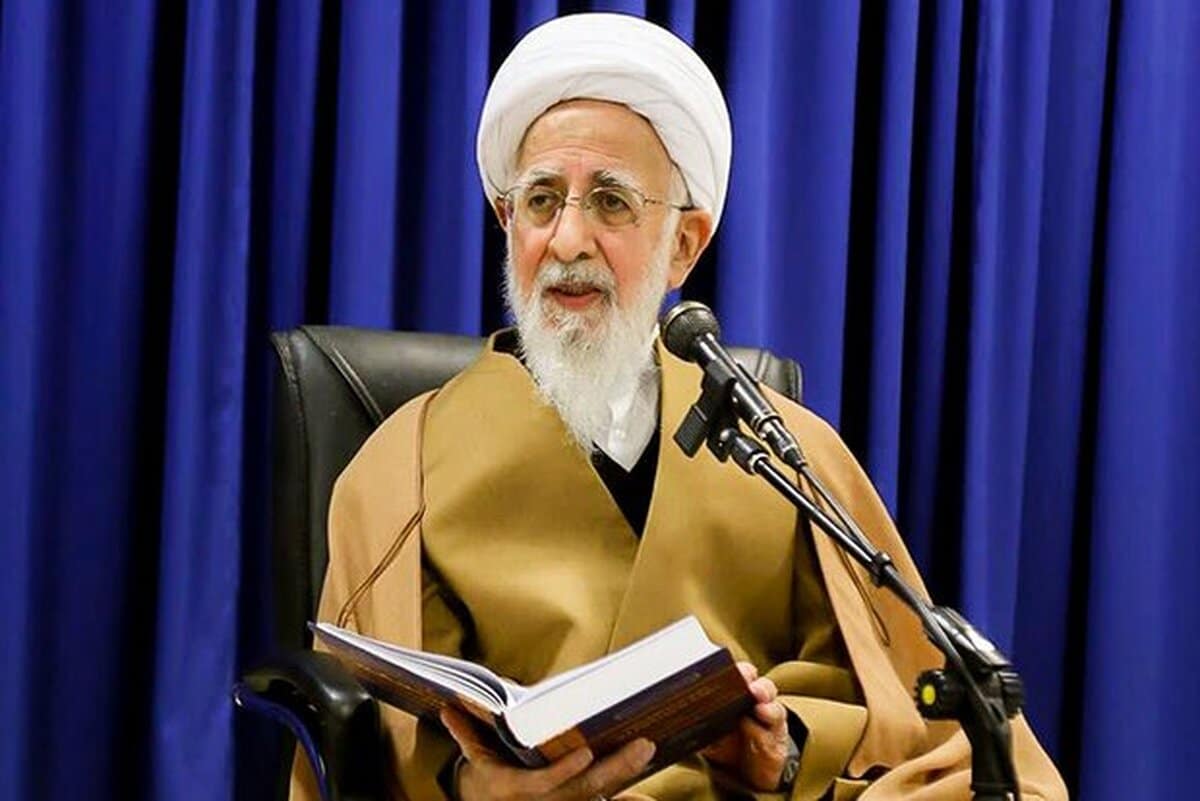 آیت‌الله جوادی آملی: گسترش ظلم، ستم و گرفتن رشوه، سبب نزول بلا و بازداشتن باران می‌شود