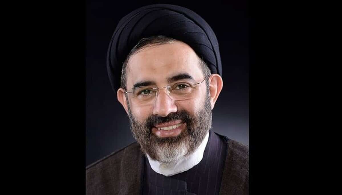 معاون احمدی نژاد، رئیس بنیاد شهید شد؟