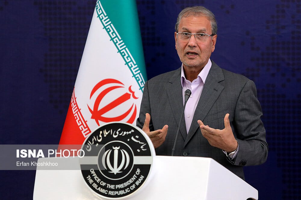 ربیعی: ۳۷ درصد جوانان در سن کار، محصل و شاغل نیستند