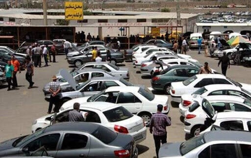 تغییر عجیب قیمت‌ها در بازار خودرو؛ ارزان‌ترین خودروهای داخلی هم میلیاردی شدند/ جدول قیمت رانا، ساینا، اطلس، پراید و پژو + جدول