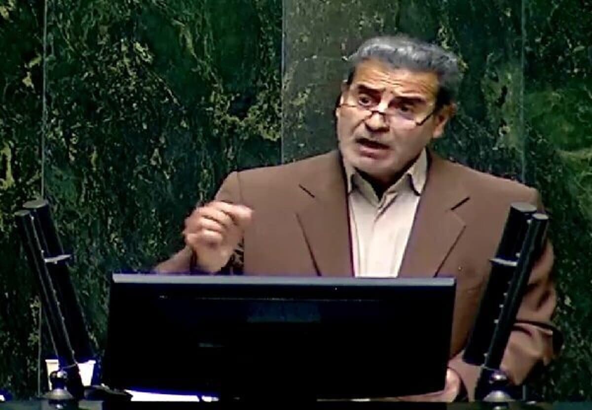 نماینده مجلس: مردم انتظار حل مشکلات کشور را دارند