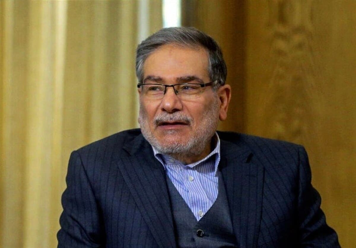 شمخانی: اشراف کامل بر دشمن داریم/ در زمان مناسب به آن ضربه خواهیم زد