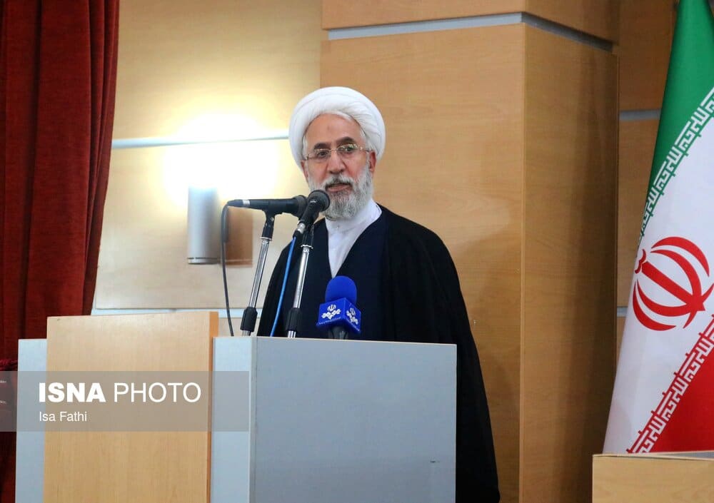 موحدی آزاد:دادستانی کل کشور از باب حقوق عامه پیگیر مسایل معیشتی مردم است