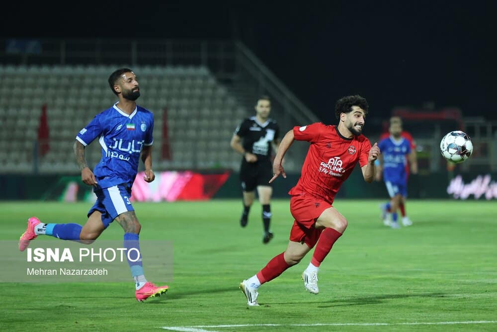 میزبانی استقلال از تراکتور در یزد/ مصاف پرسپولیس با فجر سپاسی