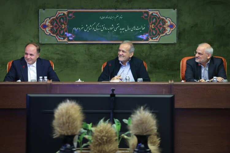 پزشکیان در وزارت جهاد کشاورزی: مسیر خدمت‌رسانی بدون وقفه ادامه دارد