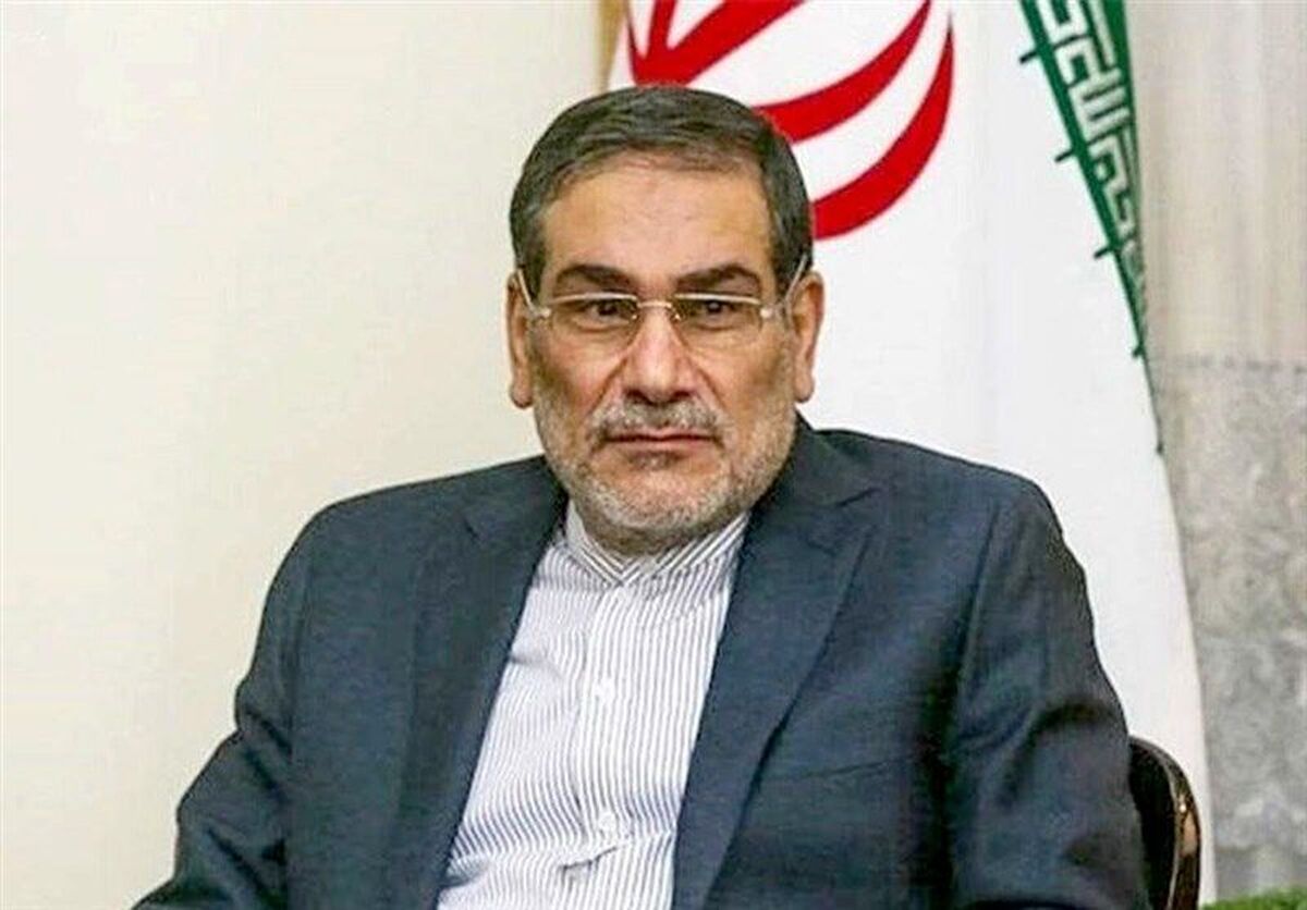 شمخانی: ایران آمادگی خود برای مذاکره با آمریکا را اعلام کرد