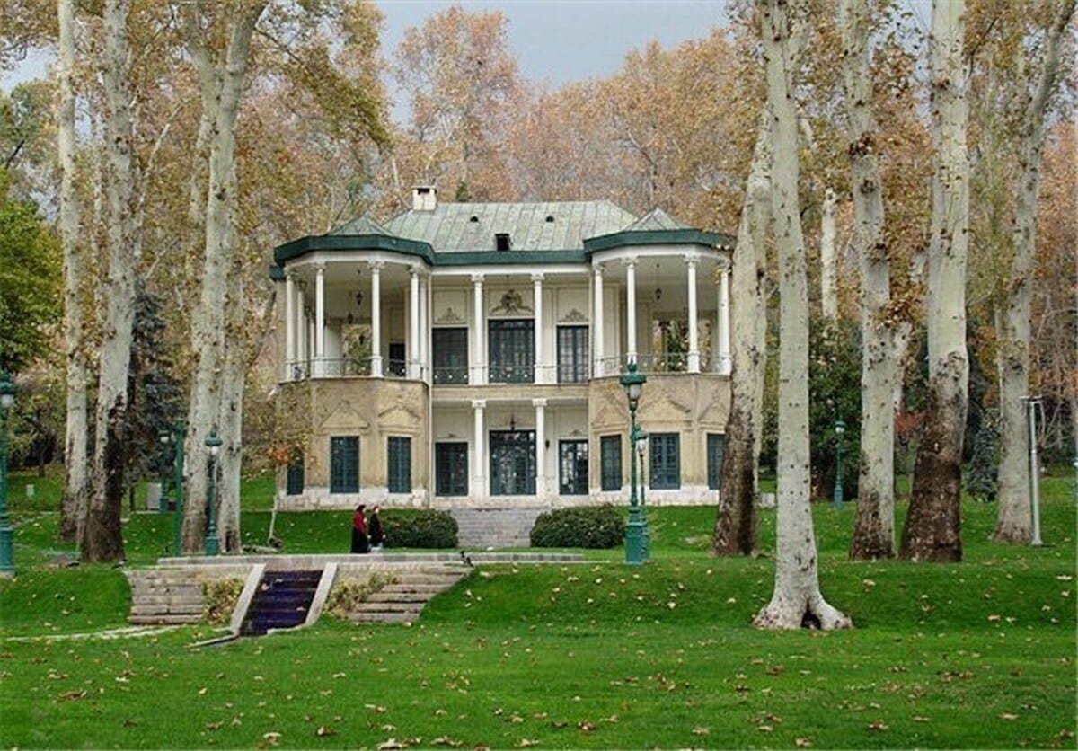 کاخ نیاوران تخلیه شد؟
