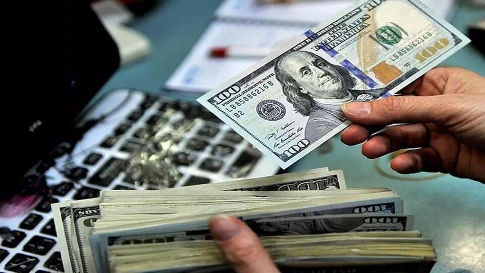 افزایش باورنکردنی بهای دلار در هفت سال / بهتاش و رحمان و رحیم چگونه به خاک سیاه نشاندند؟