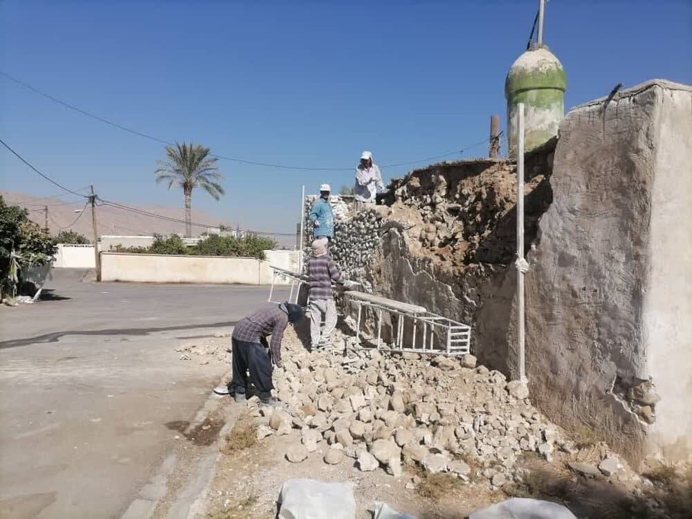 دل‌زده شدیم و کنار کشیدیم
