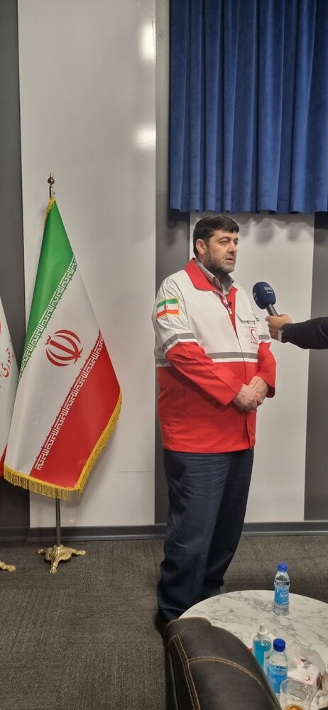کولیوند:
۴ میلیون داوطلب و ۱۰۰ هزار نیروی واکنش سریع در آماده‌باش کامل هستند