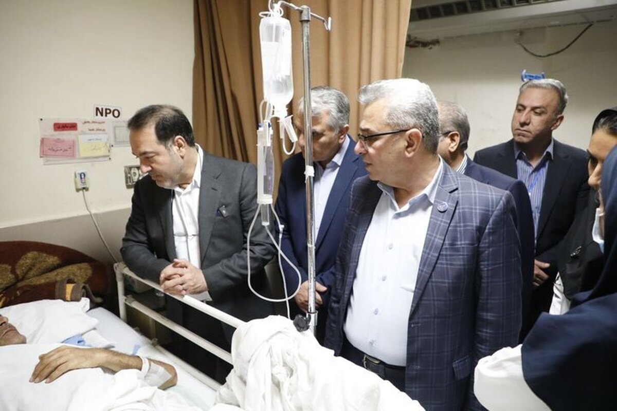 حمله به دانشگاه علوم پزشکی شیراز/ ۵ نفر به شهادت رسیدند