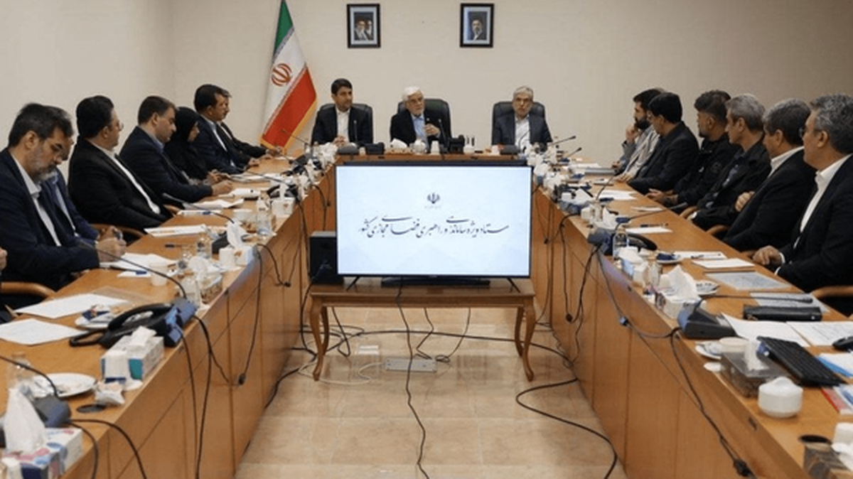 اتصال اینترنت با ۹ رای موافق و ۳ رای مخالف تصویب و برای تأیید به دفتر رئیسجمهور ارسال شد