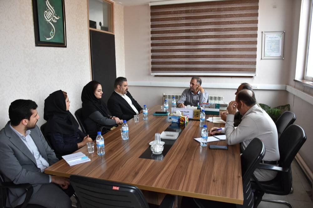 مدیرکل بنیاد شهید کردستان: تعداد مراکز طرف قرارداد بیمه ایثارگران افزایش یابد