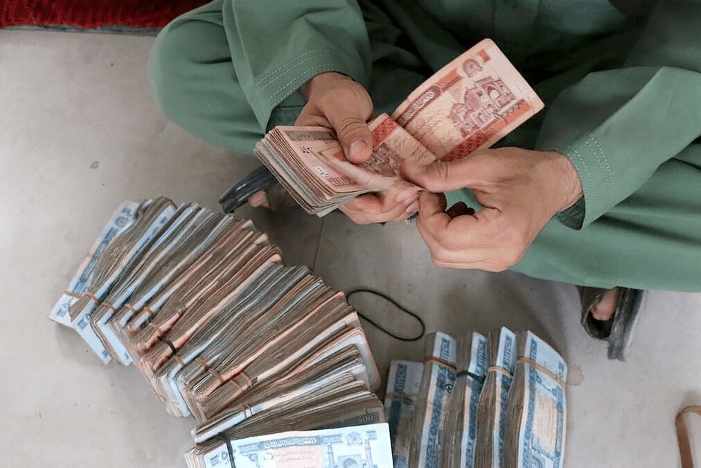 تهاتر ریال و افغانی رسمی می‌شود / جزئیات برنامه ایران در تجارت با افغانستان