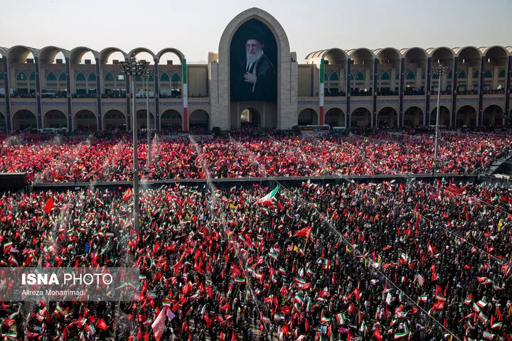رهبر شهید ایران