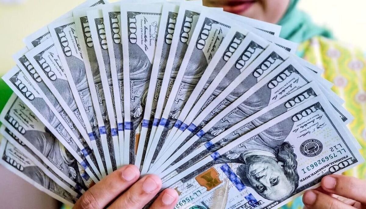 قیمت زمان بازگشایی دلار، یورو و سایر ارزها امروز ۲۱ تیرماه ۱۴۰۵/ دلار کانال به کانال سقوط کرد + جدول