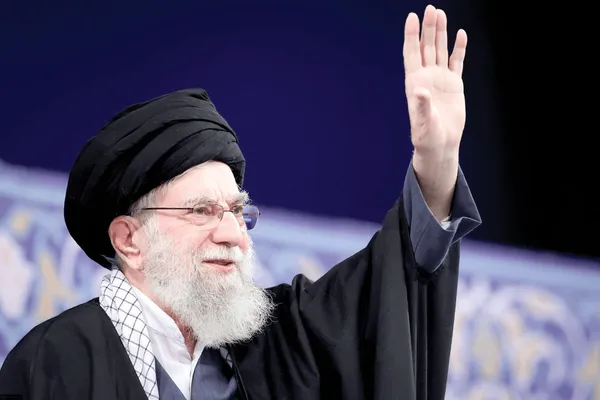 آیت الله خامنه ای