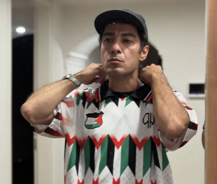 نوید محمدزاده