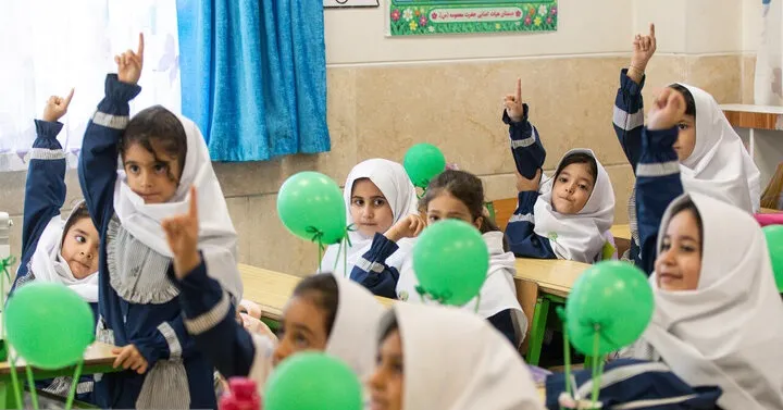 «زنگ مهر» نواخته شد