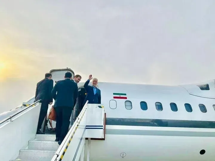 اسکندر مومنی
